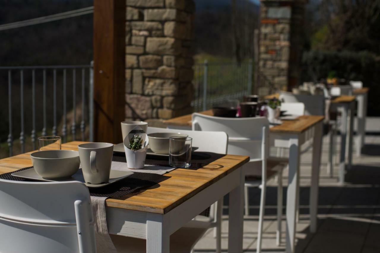 Agriturismo Angio Nel Cere Bracelli Luaran gambar